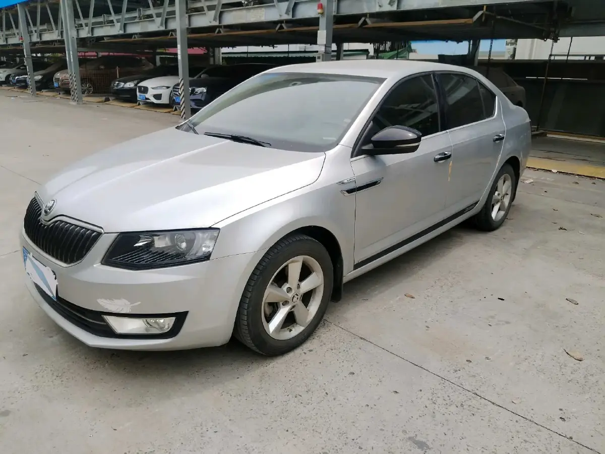 2015 Skoda Octavia 1.4T 150HP L4 5MT