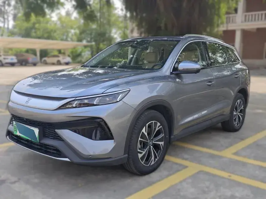 2025 BYD Song Pro 1.5L 101HP L4 E-CVT PHEV 18.3KWH