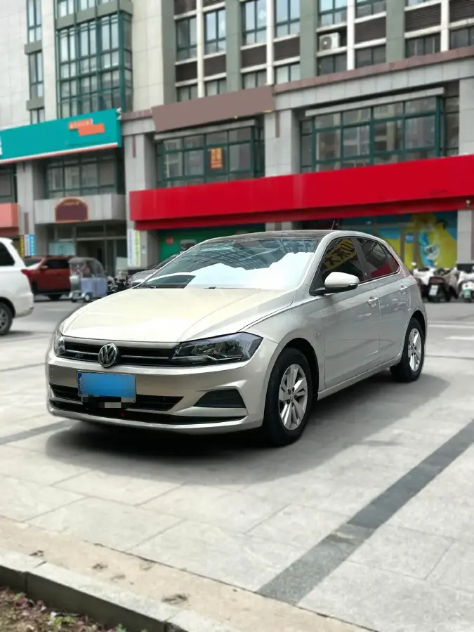 2019 Volkswagen Polo 1.5L 113HP L4 6AT