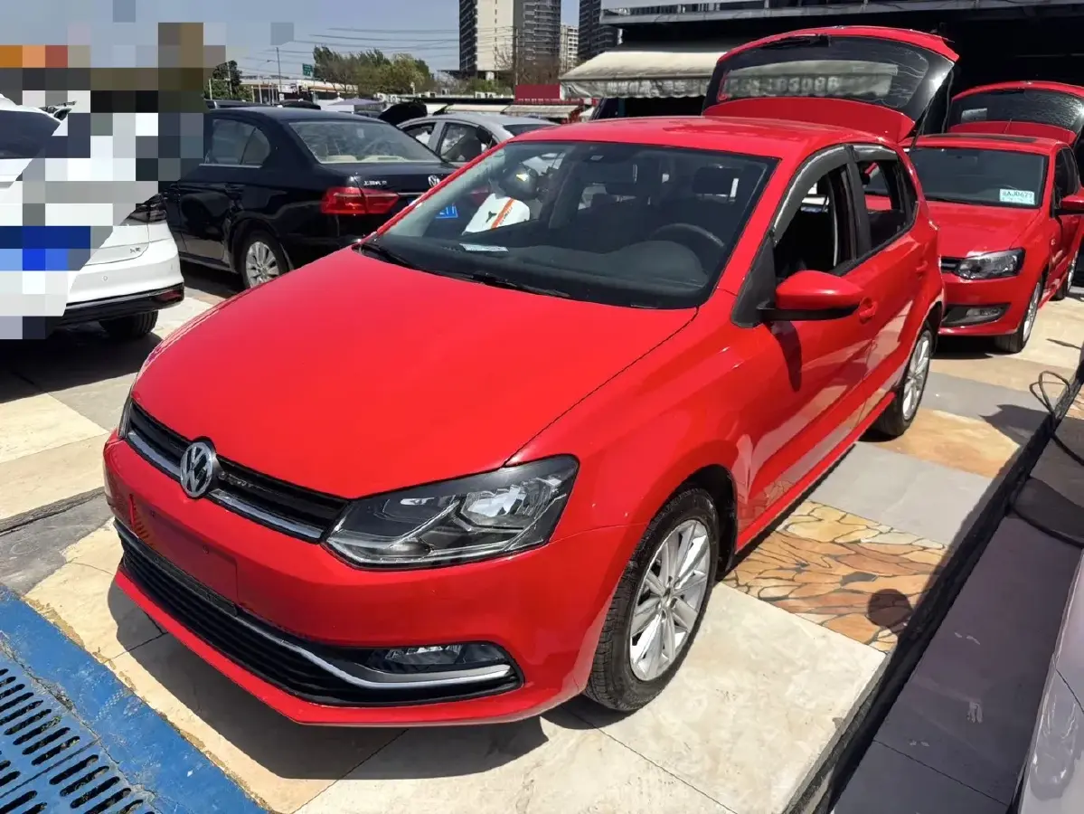 2014 Volkswagen Polo 1.6L 110HP L4 6AT
