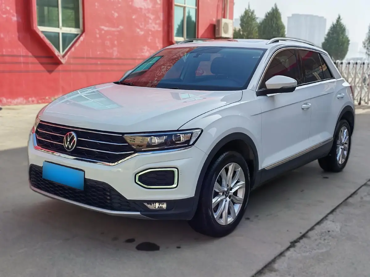 2021 Volkswagen T-Roc 1.4T 150HP L4 7DCT