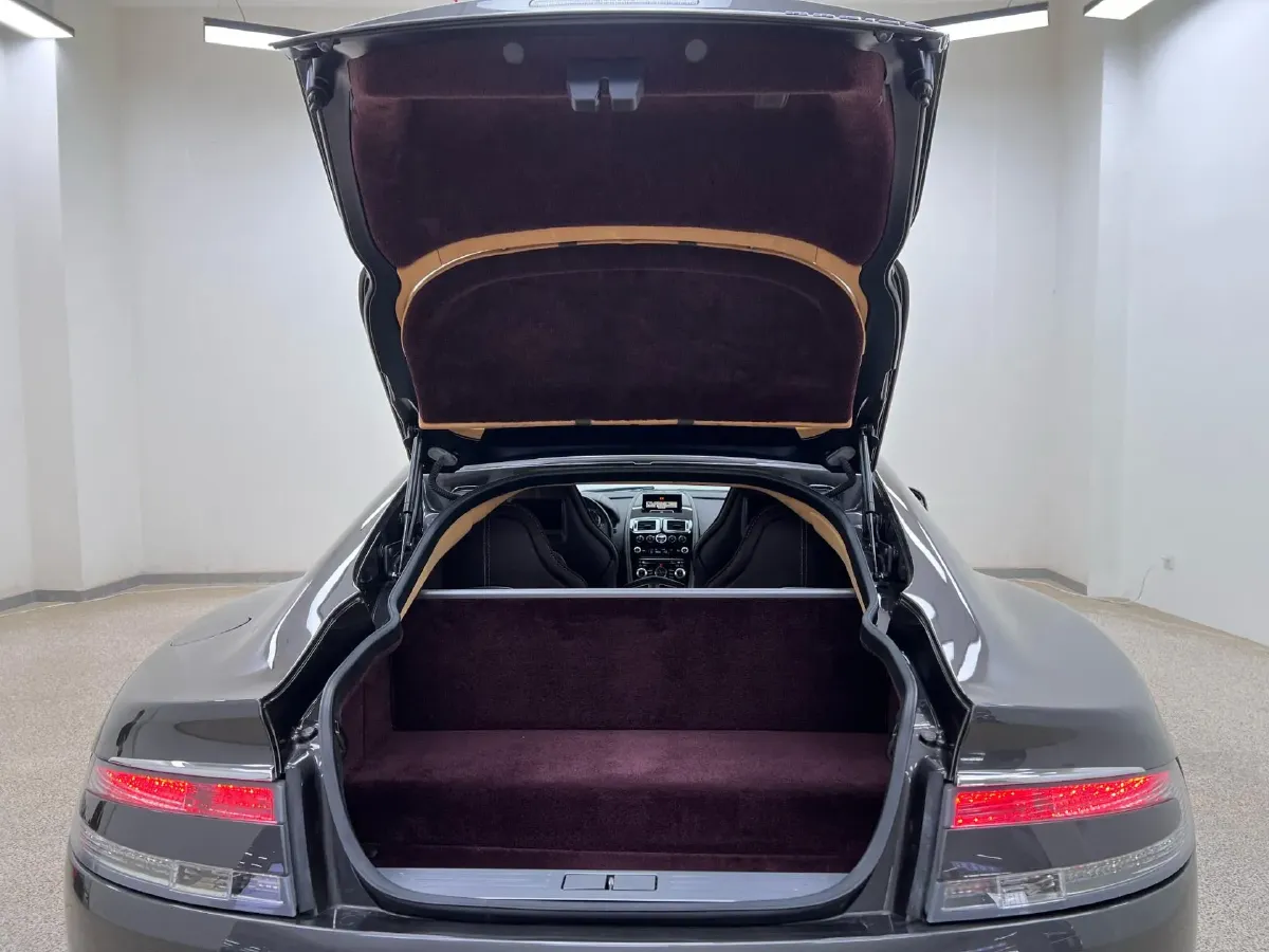 2010 Aston Martin Rapide 6.0L 477HP V12 6AT,autocango,china used car exporter,china ev exporter,chinese used car exporter,chinese used ev exporter