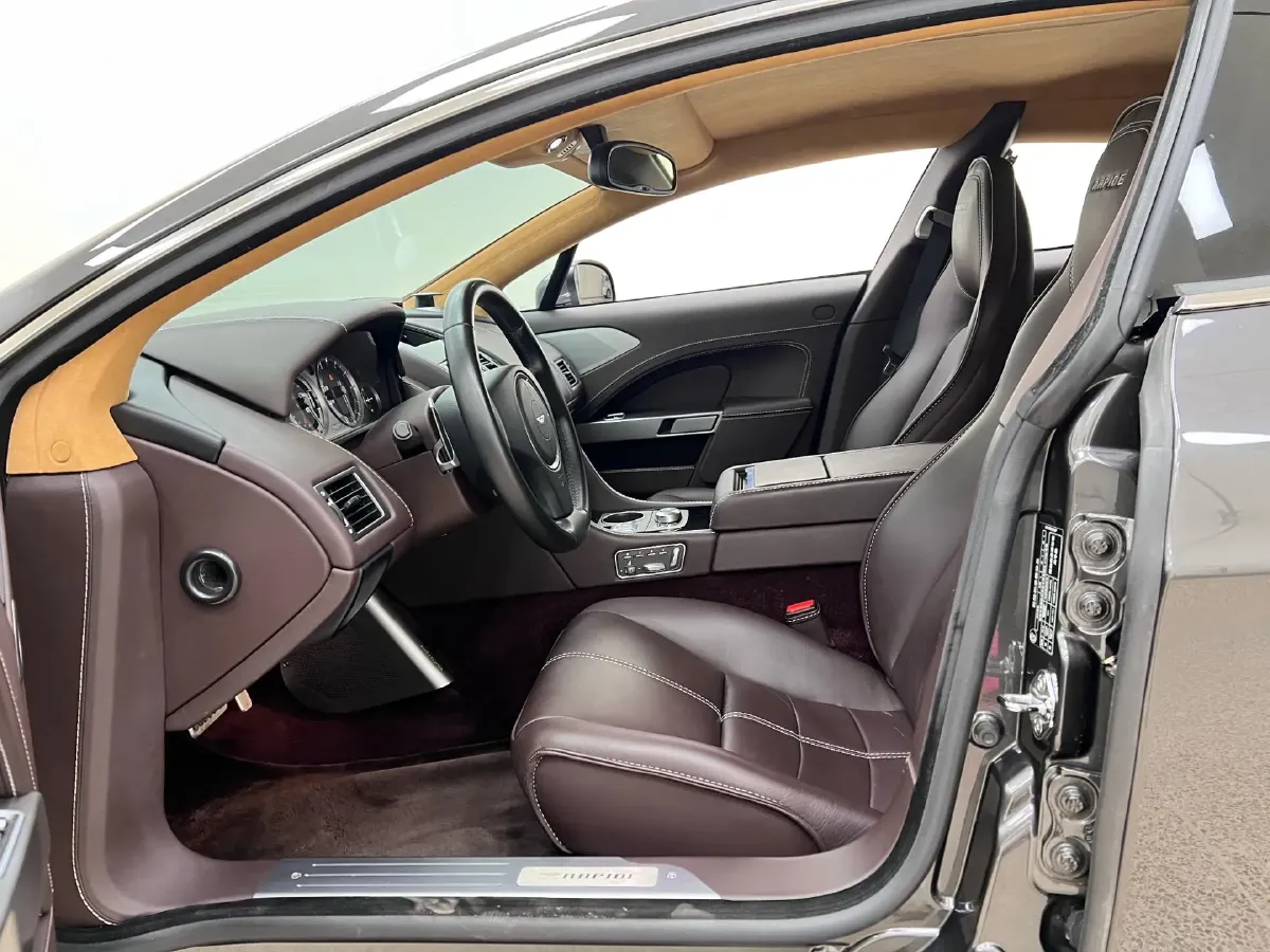 2010 Aston Martin Rapide 6.0L 477HP V12 6AT,autocango,china used car exporter,china ev exporter,chinese used car exporter,chinese used ev exporter