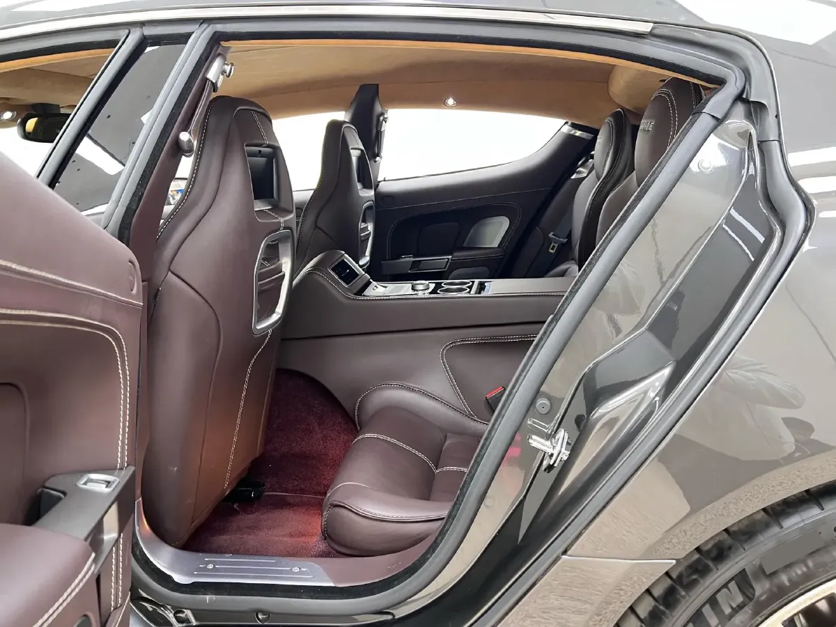 2010 Aston Martin Rapide 6.0L 477HP V12 6AT,autocango,china used car exporter,china ev exporter,chinese used car exporter,chinese used ev exporter