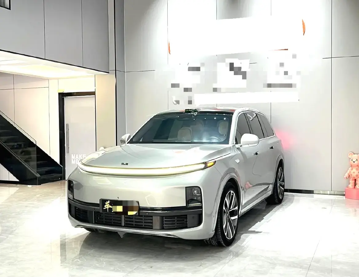 2022 Li L9 Range Extended 154HP REEV 42.6KWH