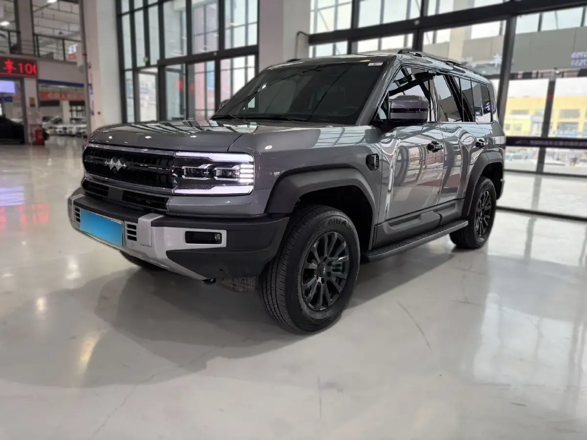 2023 FangChengBao Bao 5 1.5T 194HP L4 E-CVT PHEV 31.8KWH