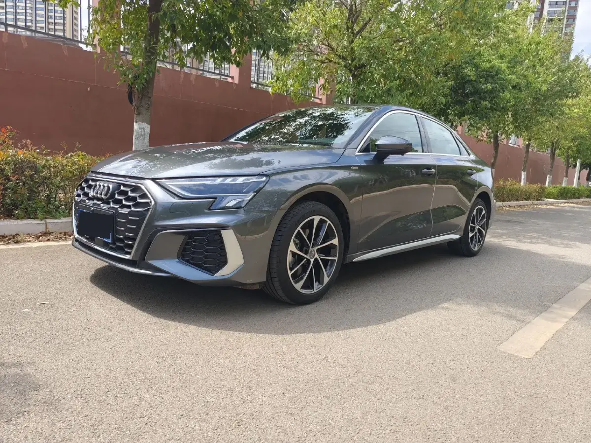 2021 Audi A3 1.4T 150HP L4 7DCT