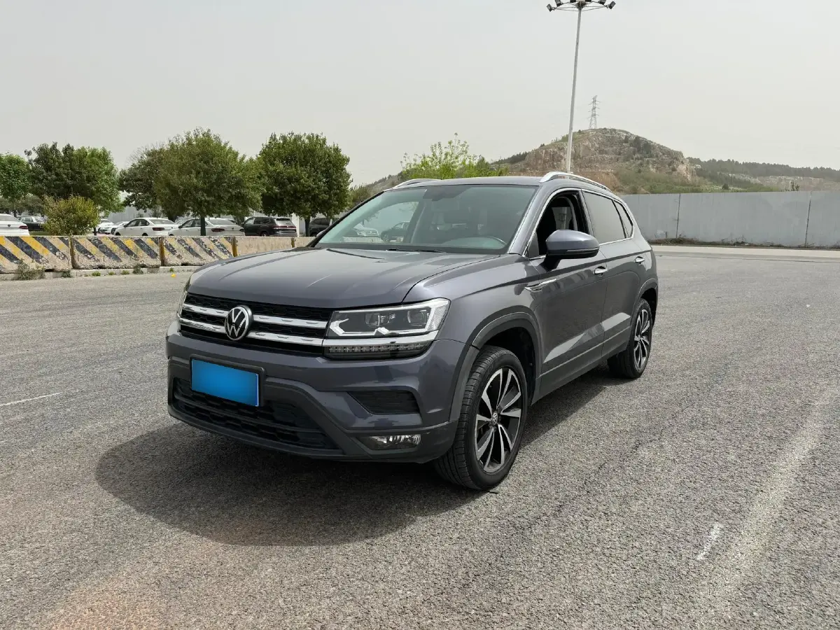 2019 Volkswagen Tharu 1.4T 150HP L4 7DCT
