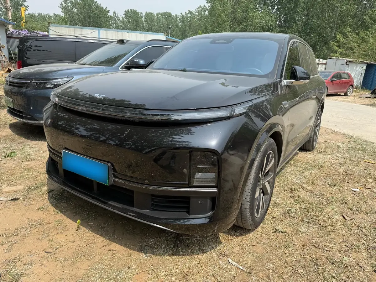 2023 Li L8 Range Extended 154HP REEV 40.9KWH