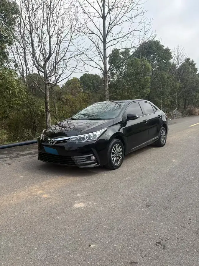 2017 Toyota Corolla 1.2T 116HP L4 CVT