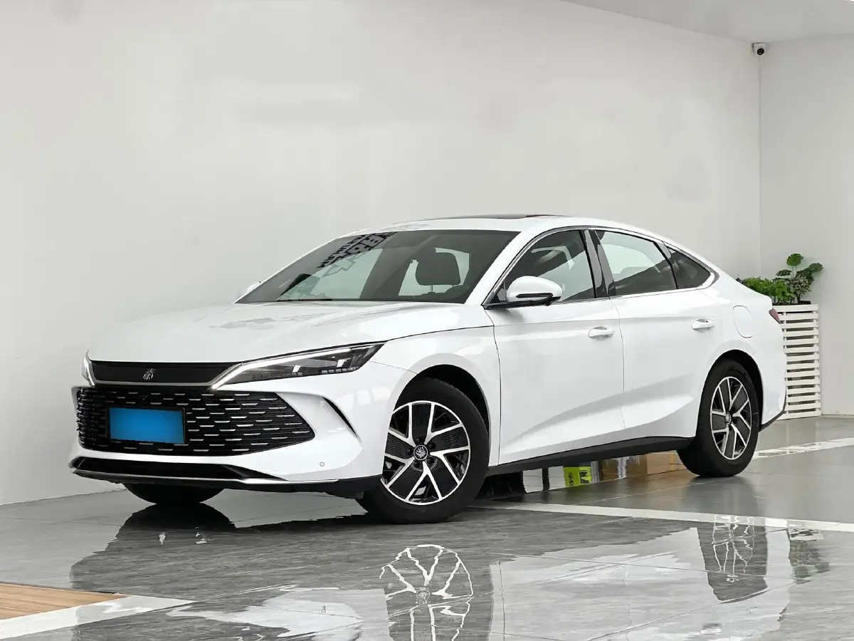 2024 BYD QinL 1.5L 101HP L4 E-CVT PHEV 15.87KWH