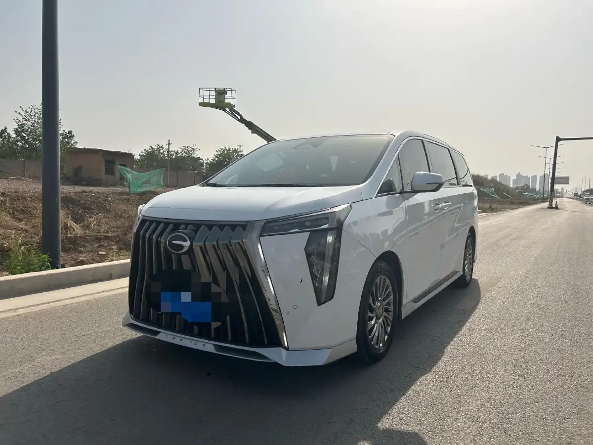 2023 GAC Trumpchi M8 2.0T 252HP L4 8AT