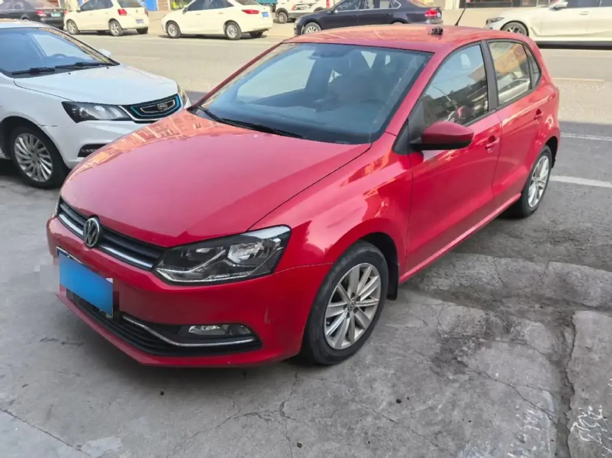 2014 Volkswagen Polo 1.6L 110HP L4 6AT