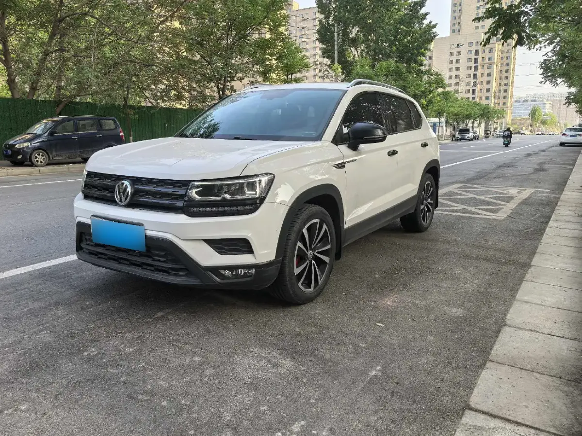 2019 Volkswagen Tharu 1.4T 150HP L4 7DCT