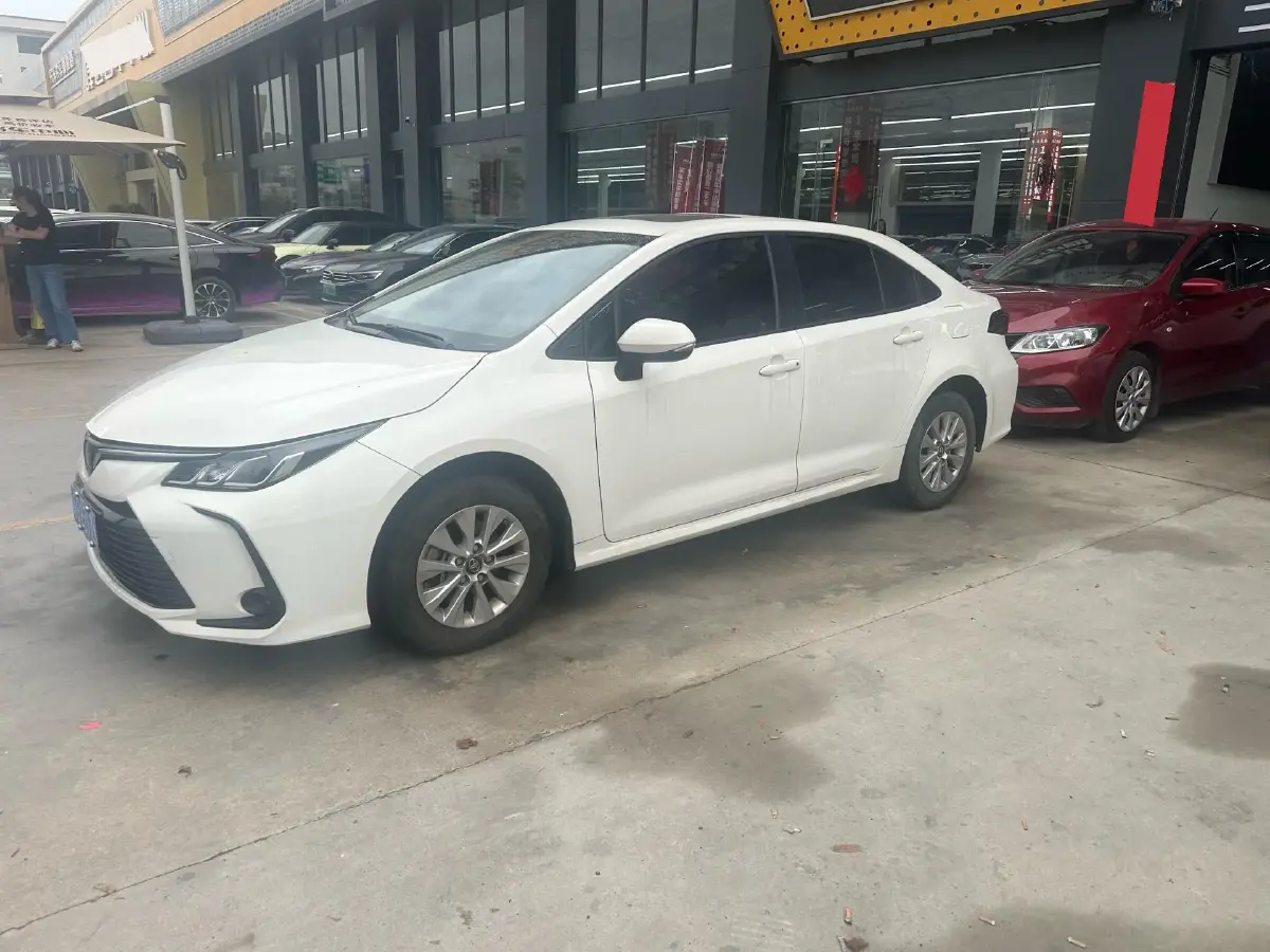 2019 Toyota Corolla 1.2T 116HP L4 CVT