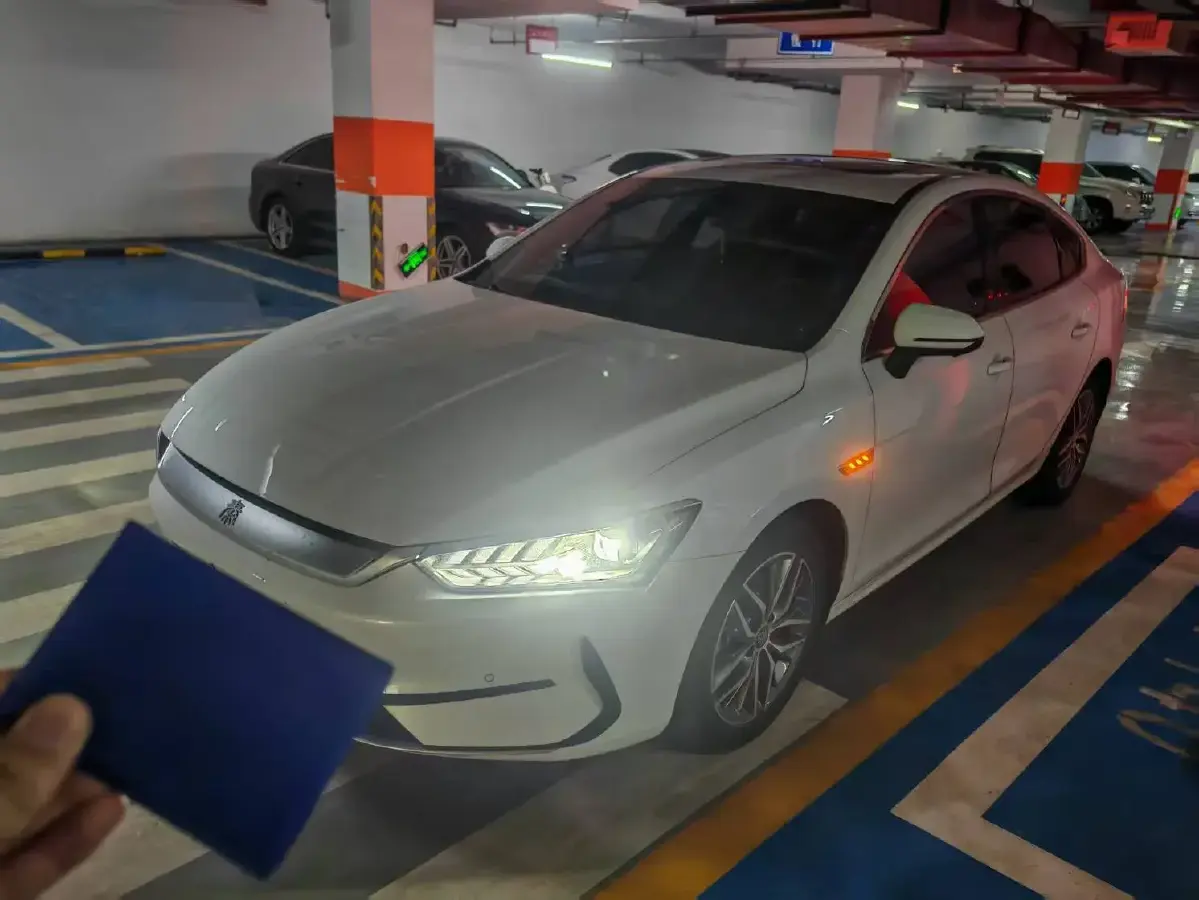 2021 BYD Qin Plus BEV 57KWH