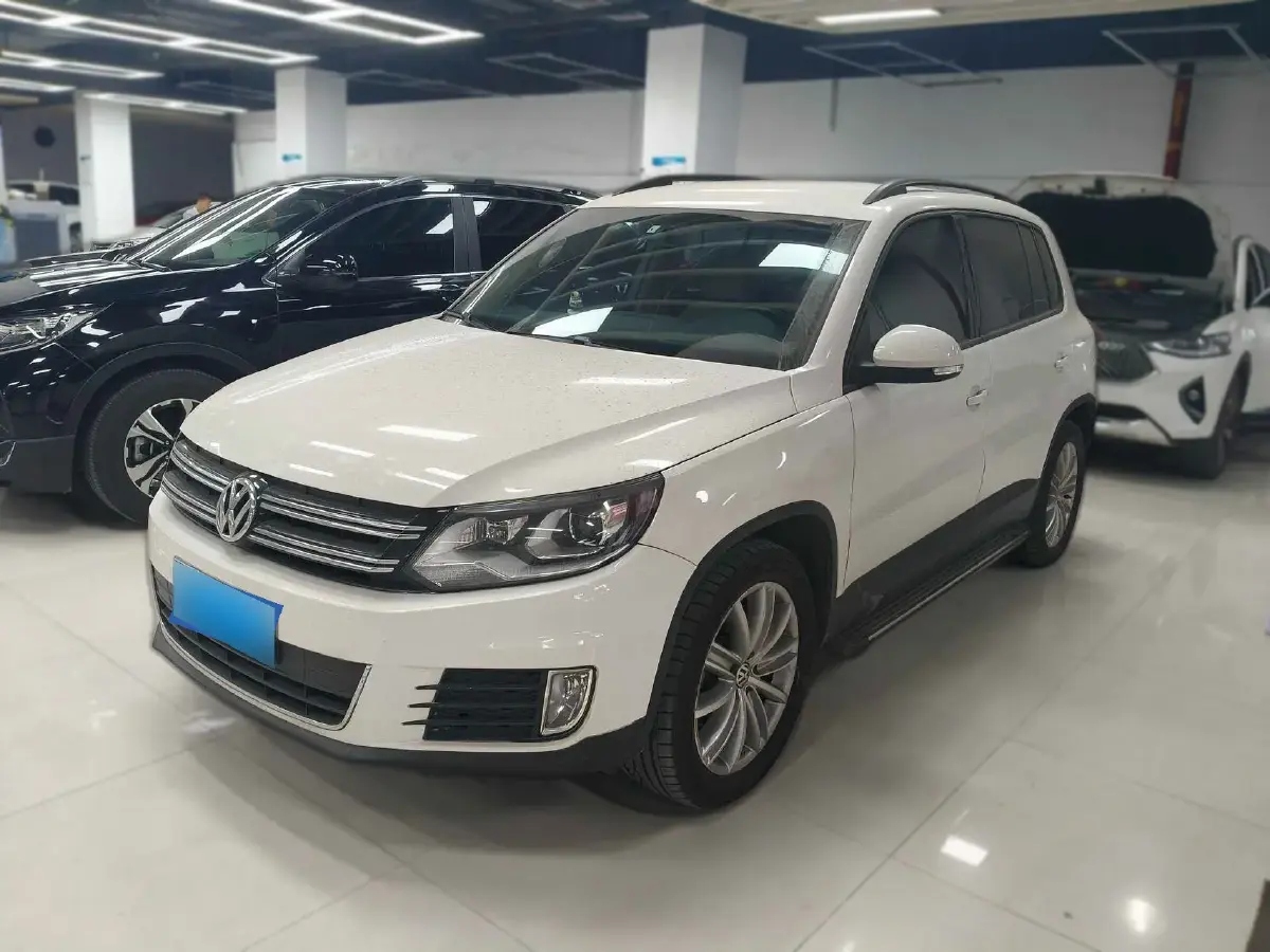 2013 Volkswagen Tiguan 1.8T 160HP L4 6AT
