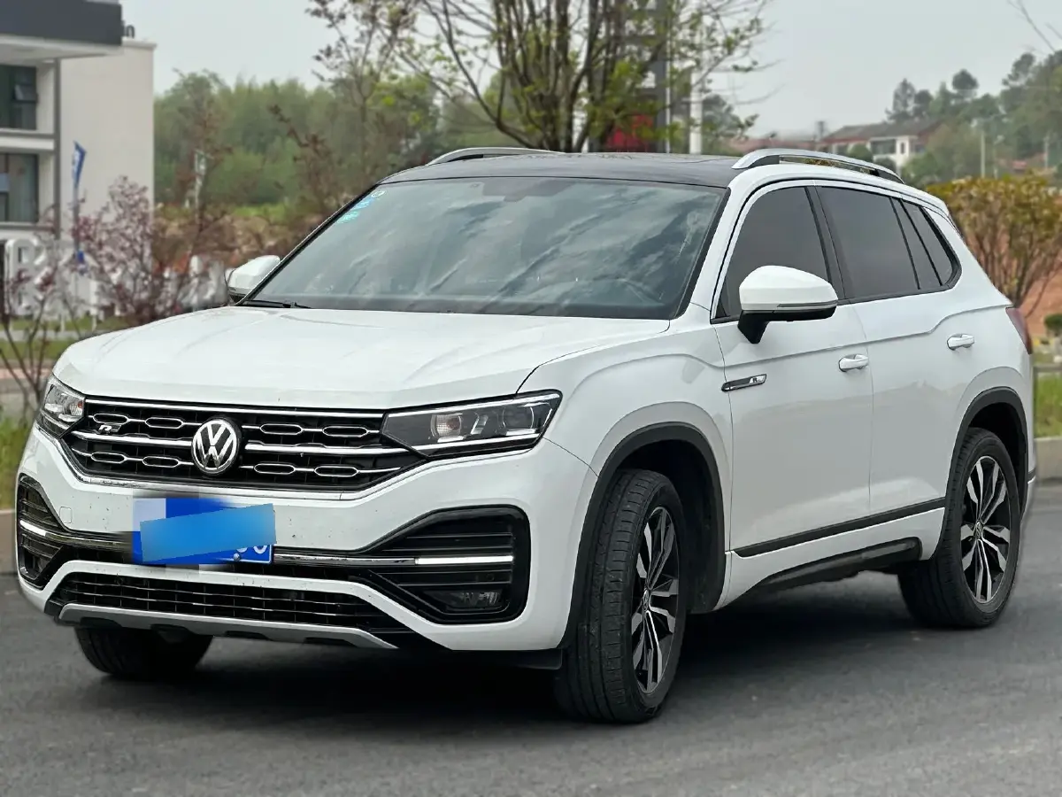 2020 Volkswagen Tayron 2.0T 220HP L4 7DCT