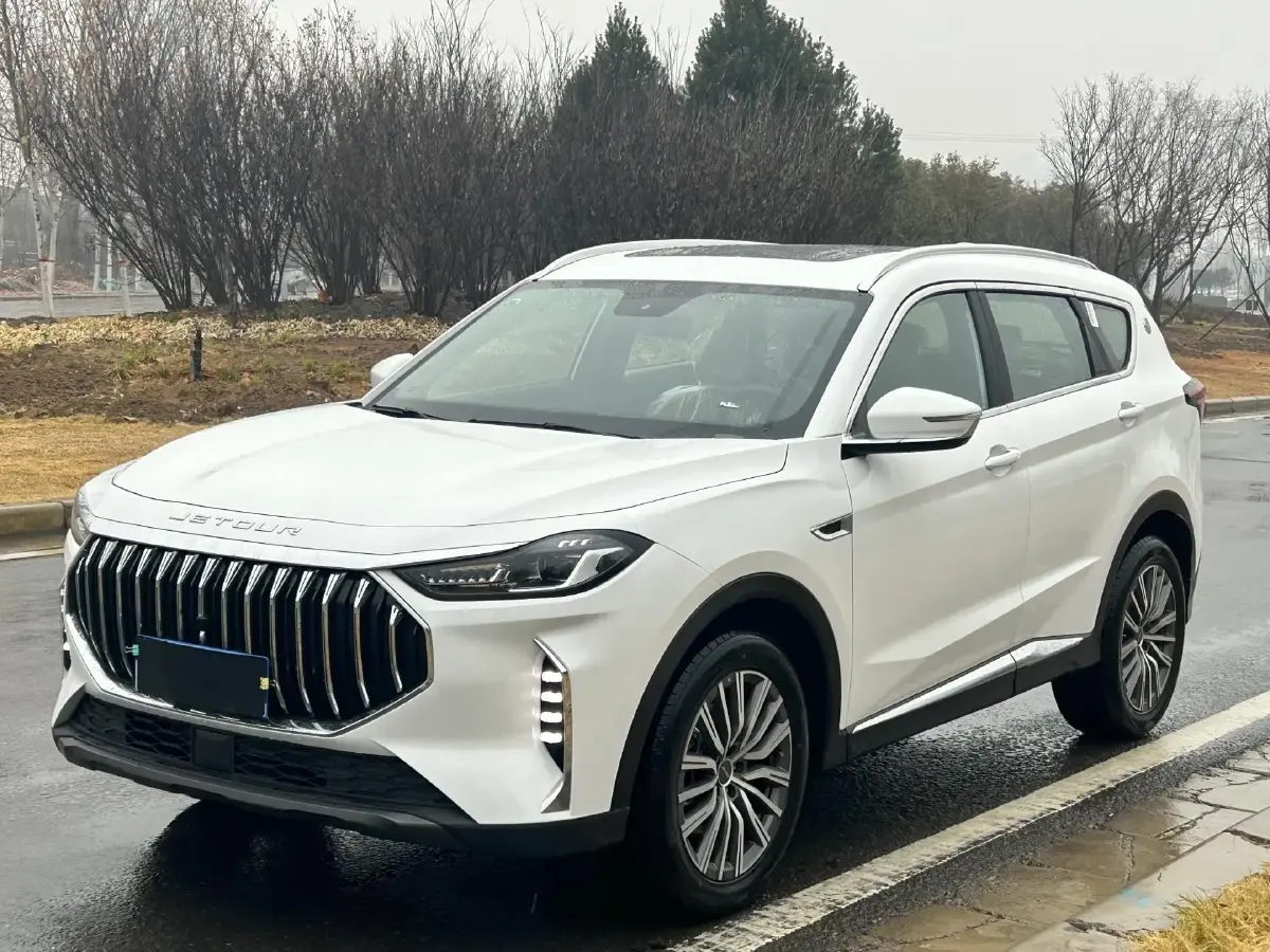 2024 Jetour X70 Plus 1.5T 156HP L4 6DCT