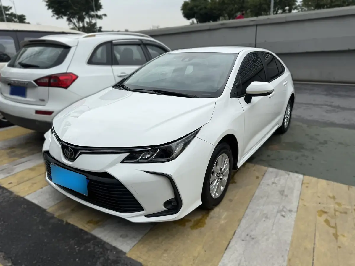 2021 Toyota Corolla 1.2T 116HP L4 CVT