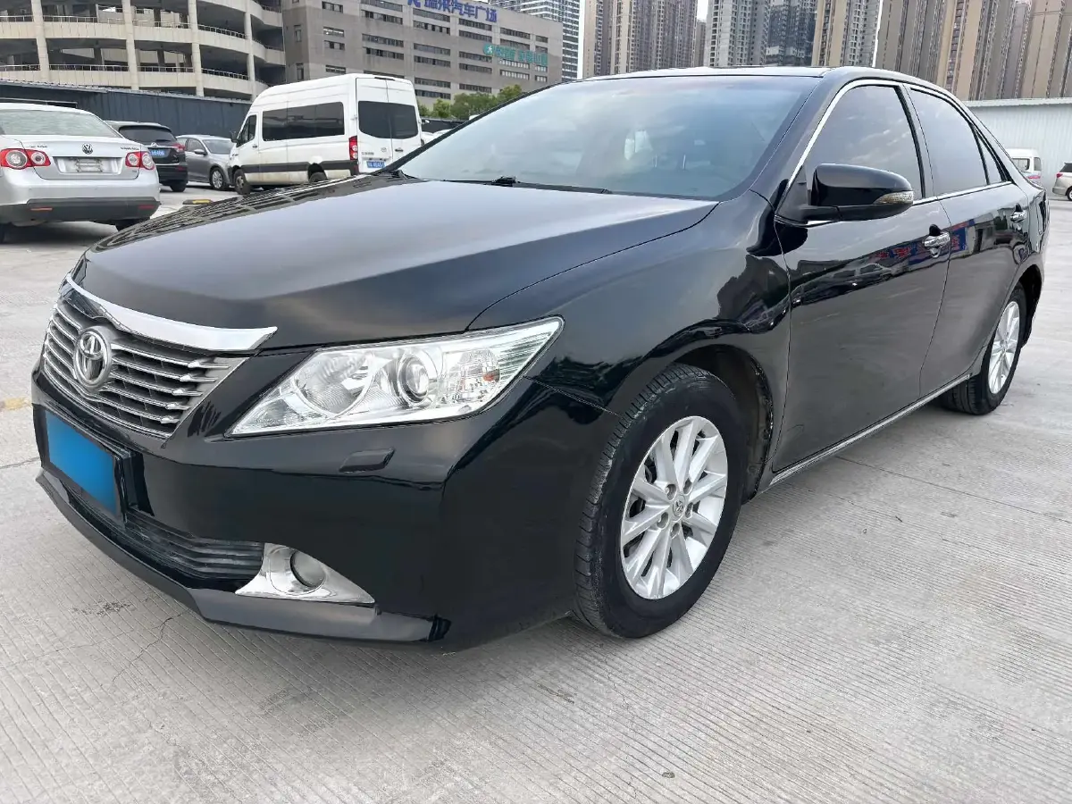 2012 Toyota Camry 2.5L 184HP L4 6AT