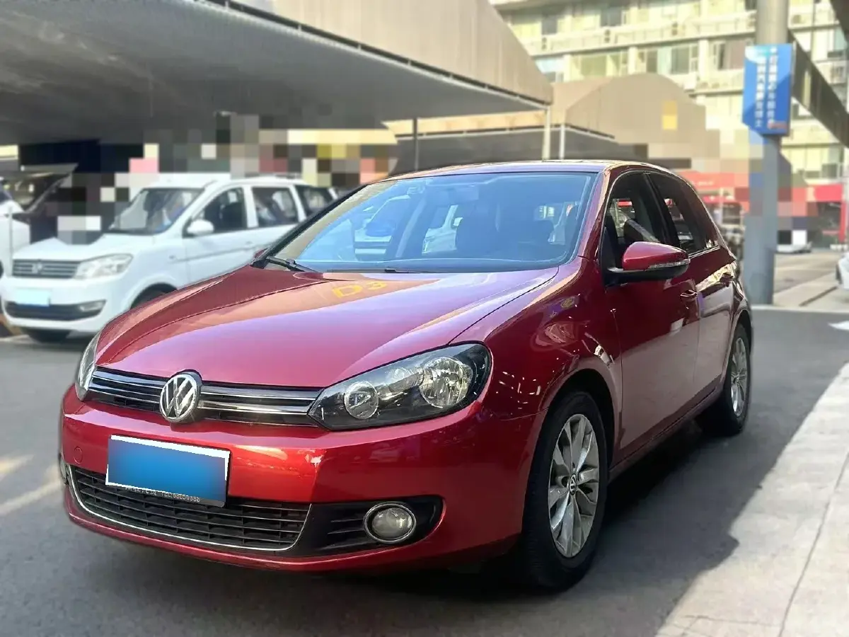 2011 Volkswagen Golf 1.6L 105HP L4 7DCT