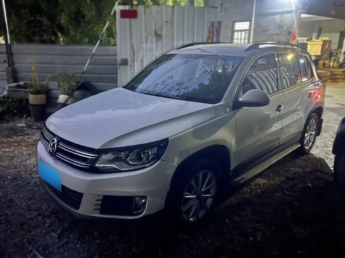 2016 Volkswagen Tiguan 1.4T 150HP L4 6DCT