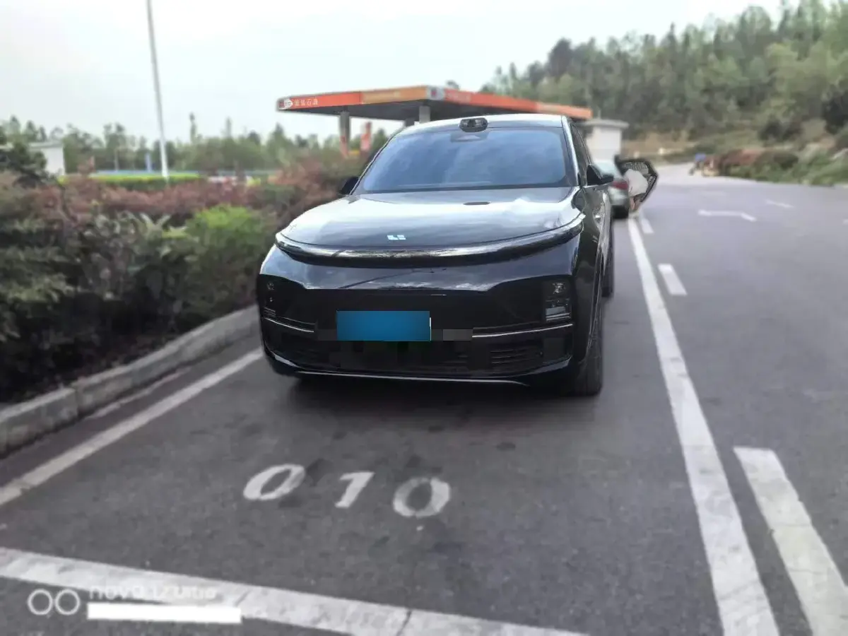 2024 Li L9 Range Extended 154HP REEV 52.3KWH