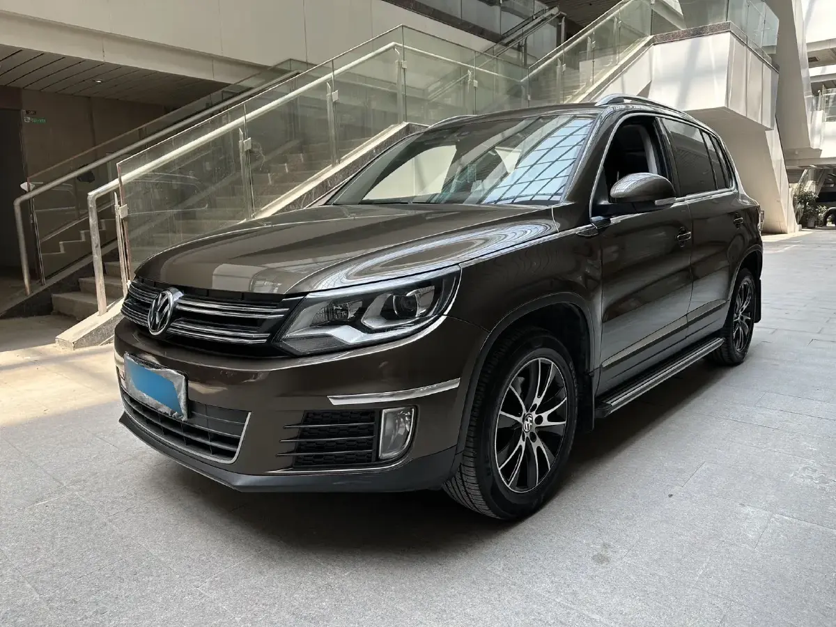 2015 Volkswagen Tiguan 1.8T 160HP L4 6AT