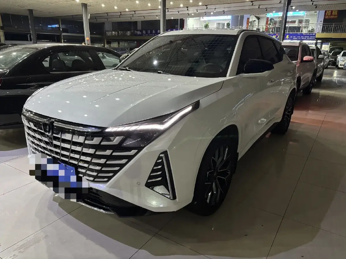 2025 ChangAn UNI-Z 1.5T 188HP L4 7DCT
