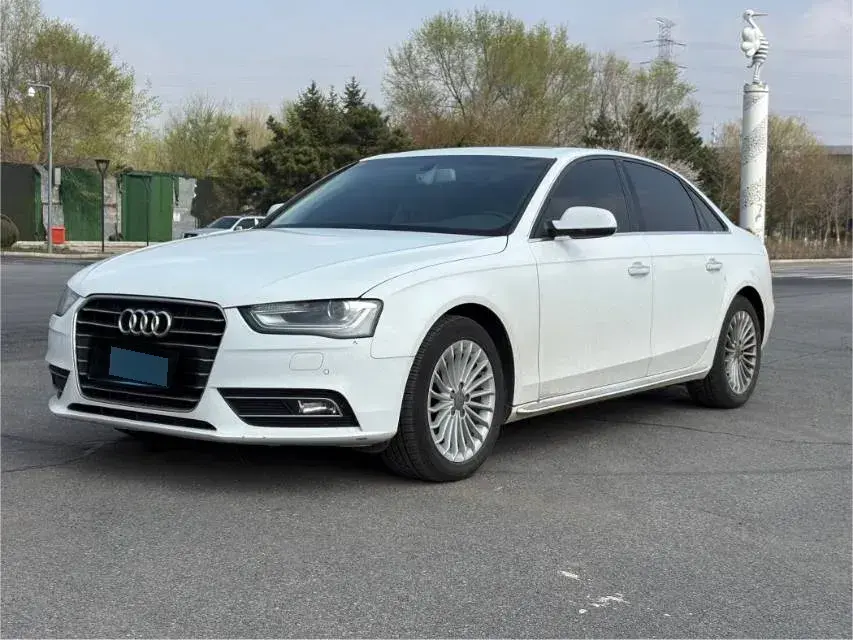 2016 Audi A4L 2.0T 180HP L4 CVT