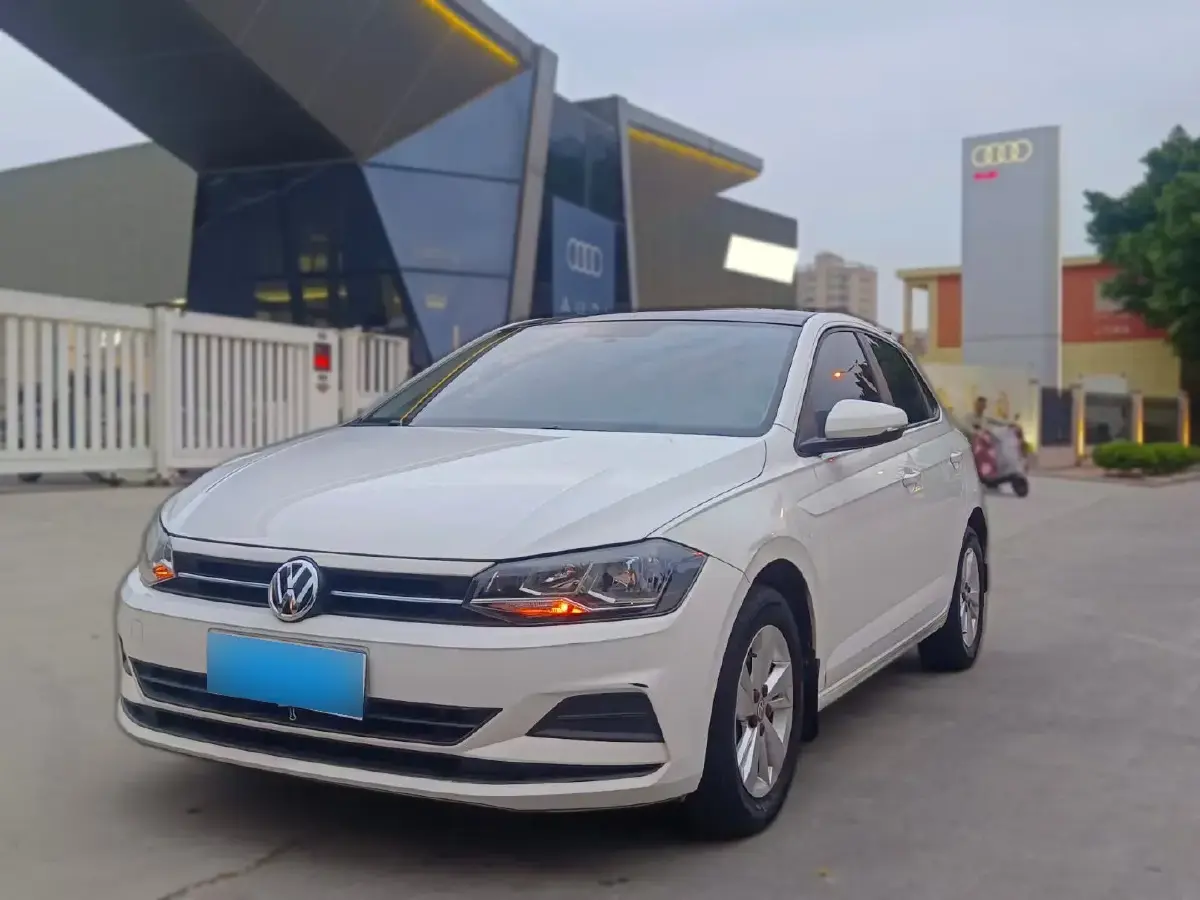 2019 Volkswagen Polo 1.5L 113HP L4 6AT