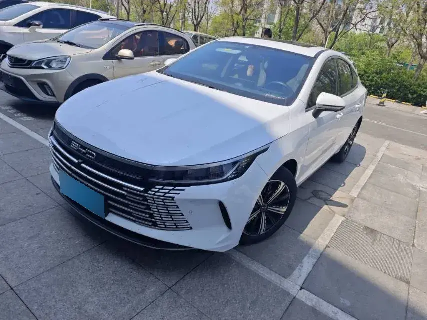 2021 BYD Qin Plus 1.5L 110HP L4 E-CVT PHEV 8.32KWH