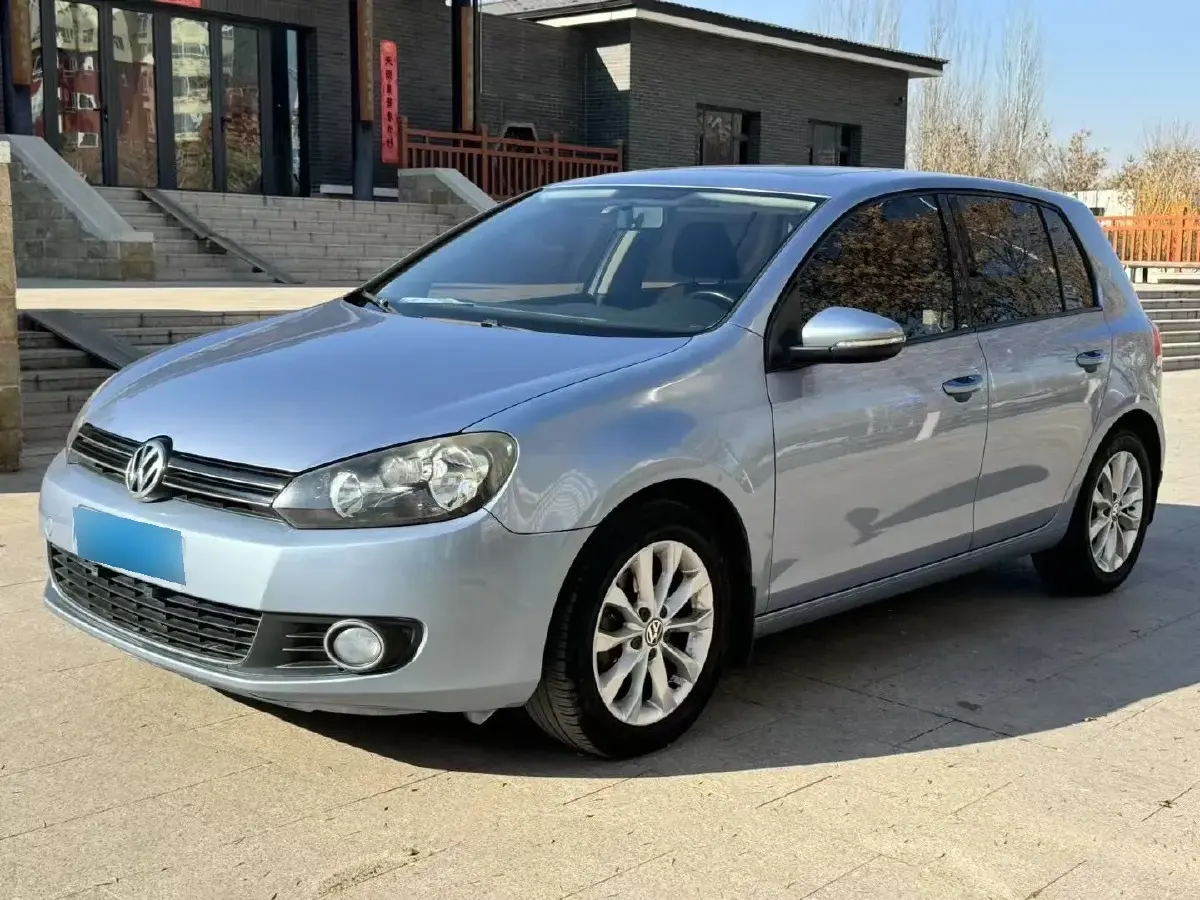 2012 Volkswagen Golf 1.4T 131HP L4 5MT