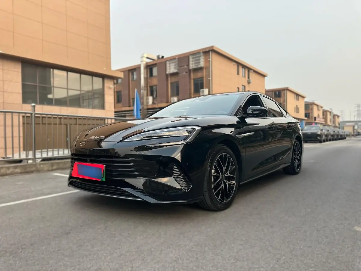 2023 BYD Seal 1.5L 110HP L4 E-CVT PHEV 17.6KWH