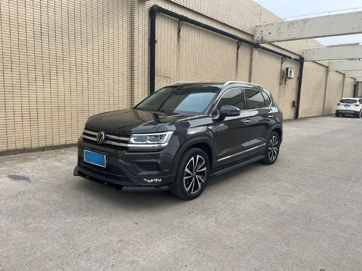 2021 Volkswagen Tharu 1.4T 150HP L4 7DCT