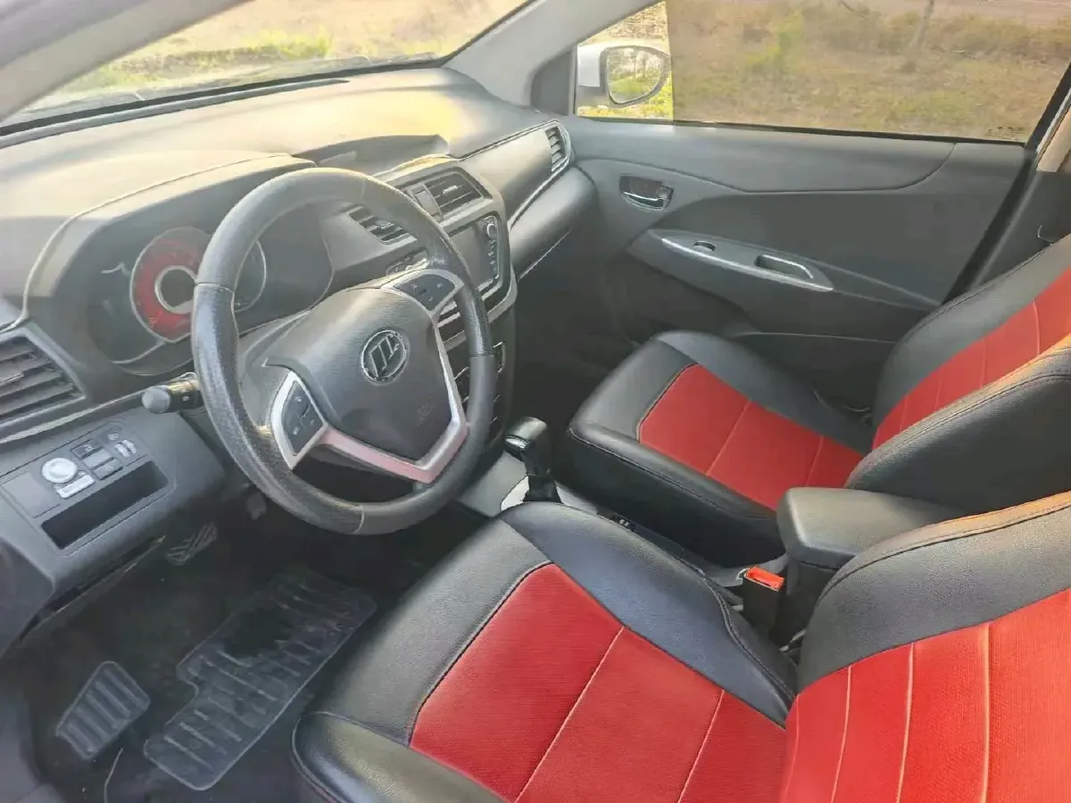 2014 LiFan X50 1.5L 103HP L4 CVT,autocango,china used car exporter,china ev exporter,chinese used car exporter,chinese used ev exporter