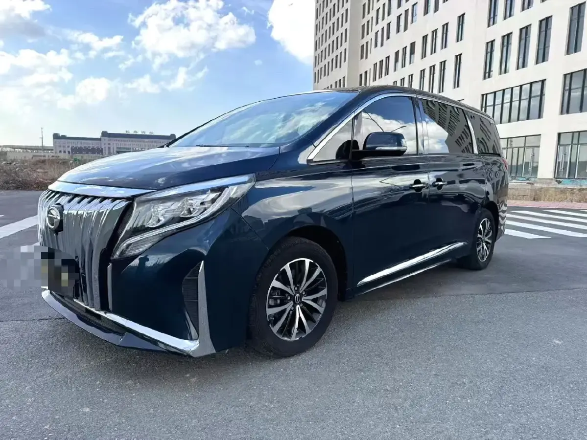 2021 GAC Trumpchi M8 2.0T 252HP L4 8AT