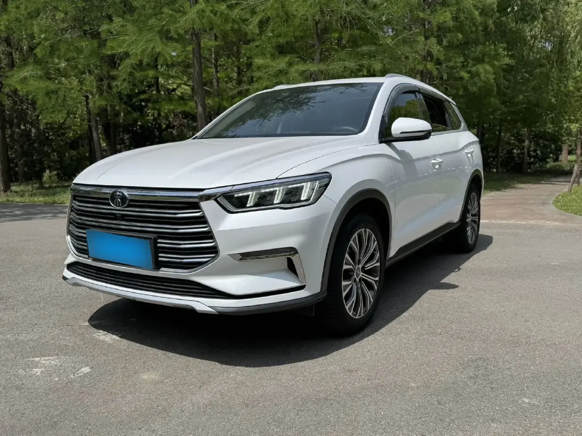 2019 BYD Song Pro 1.5T 160HP L4 6DCT PHEV 15.7KWH