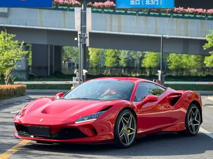 2019 Ferrari F8 3.9T 720HP V8 7DCT