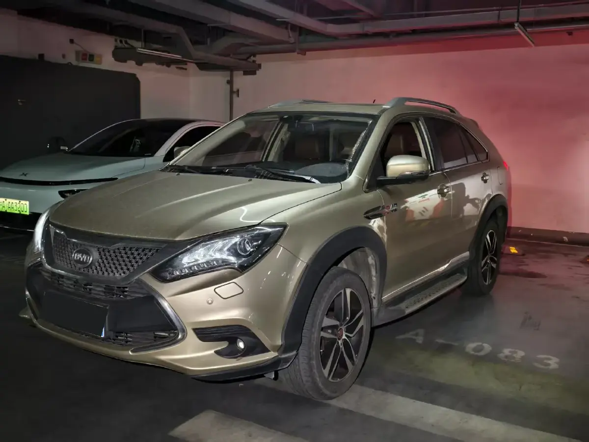 2015 BYD Tang 2.0T 205HP L4 6DCT PHEV