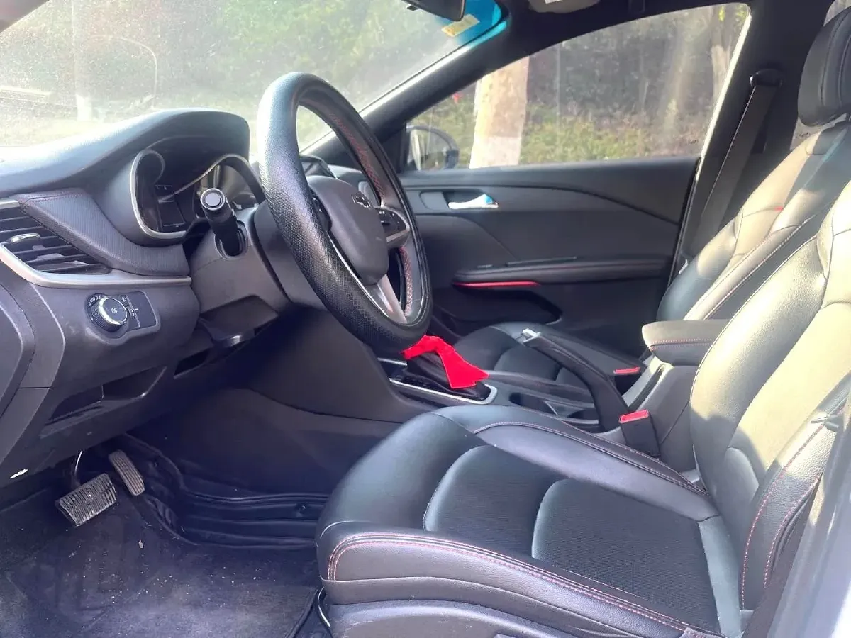 2020 Chevrolet Monza 1.3T 163HP L3 6AT,autocango,china used car exporter,china ev exporter,chinese used car exporter,chinese used ev exporter