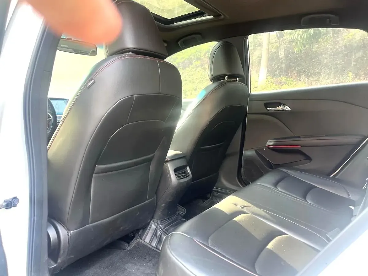 2020 Chevrolet Monza 1.3T 163HP L3 6AT,autocango,china used car exporter,china ev exporter,chinese used car exporter,chinese used ev exporter