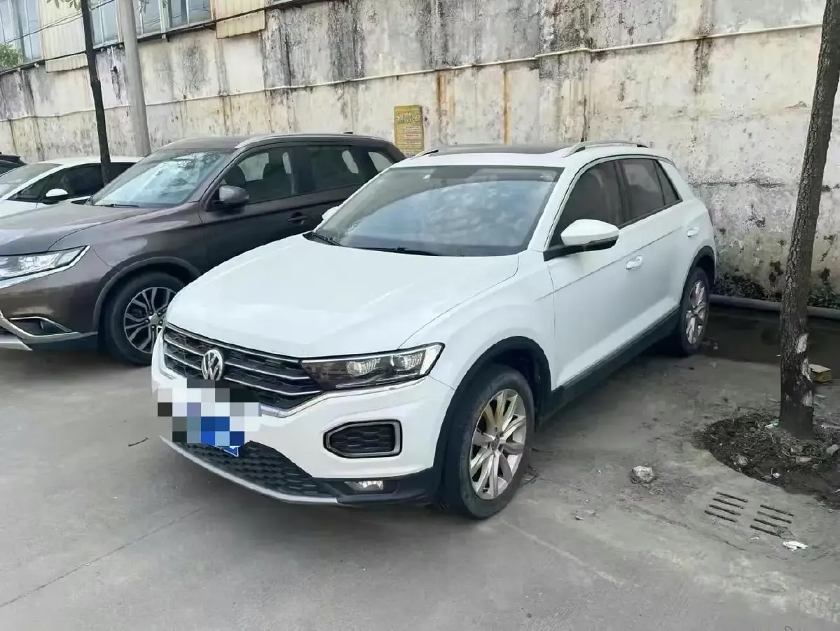2019 Volkswagen T-Roc 1.4T 131HP L4 7DCT