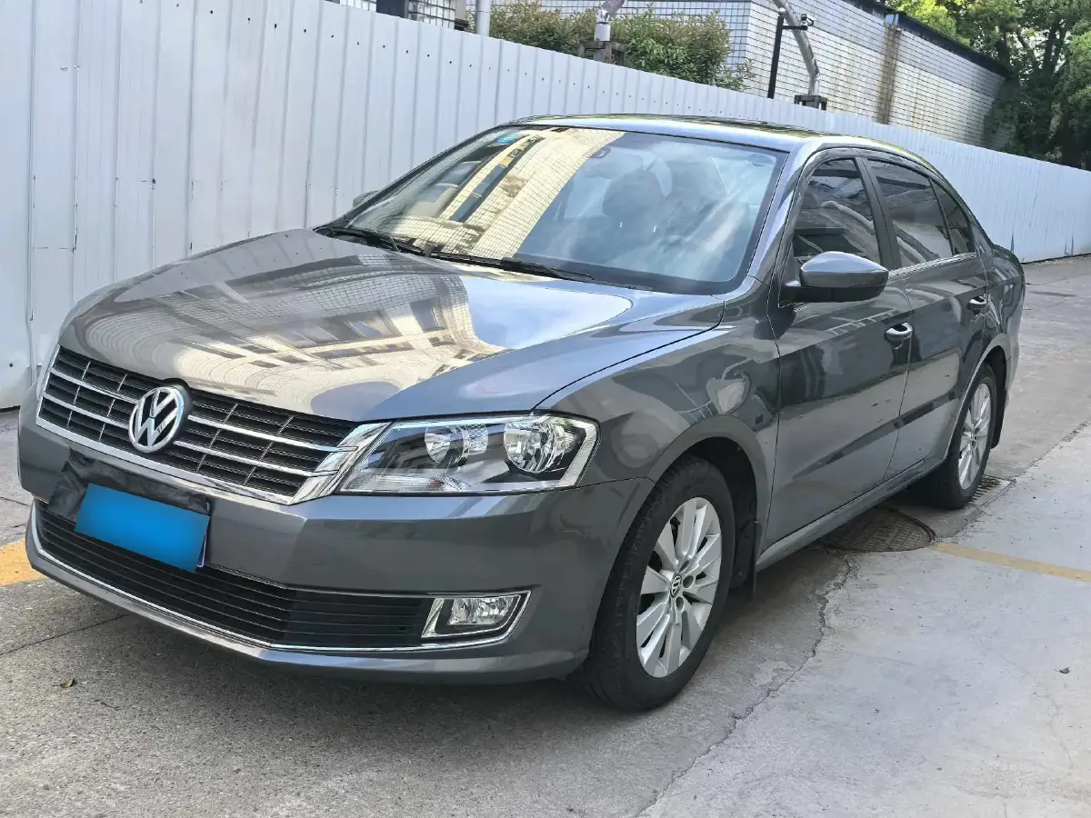 2013 Volkswagen Lavida 1.4T 131HP L4 7DCT
