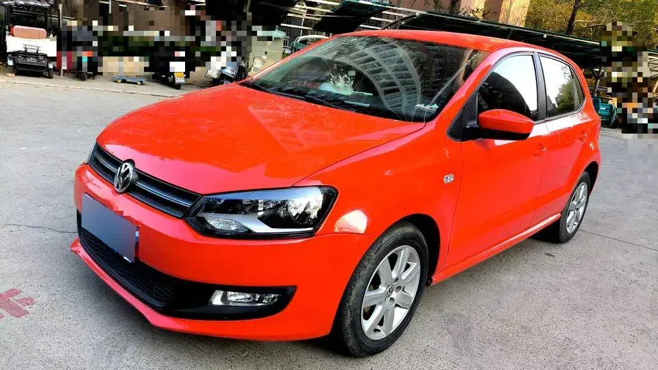 2013 Volkswagen Polo 1.4L 86HP L4 5MT