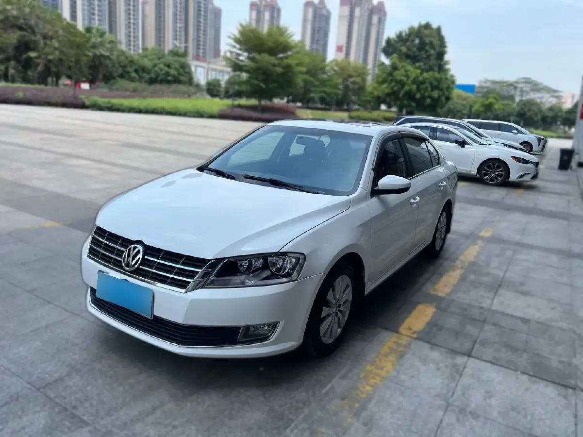 2013 Volkswagen Lavida 1.4T 131HP L4 7DCT