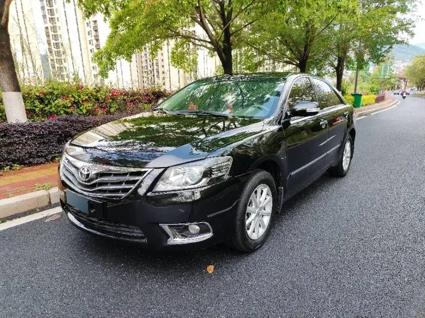 2013 Toyota Camry 2.0L 147HP L4 4AT