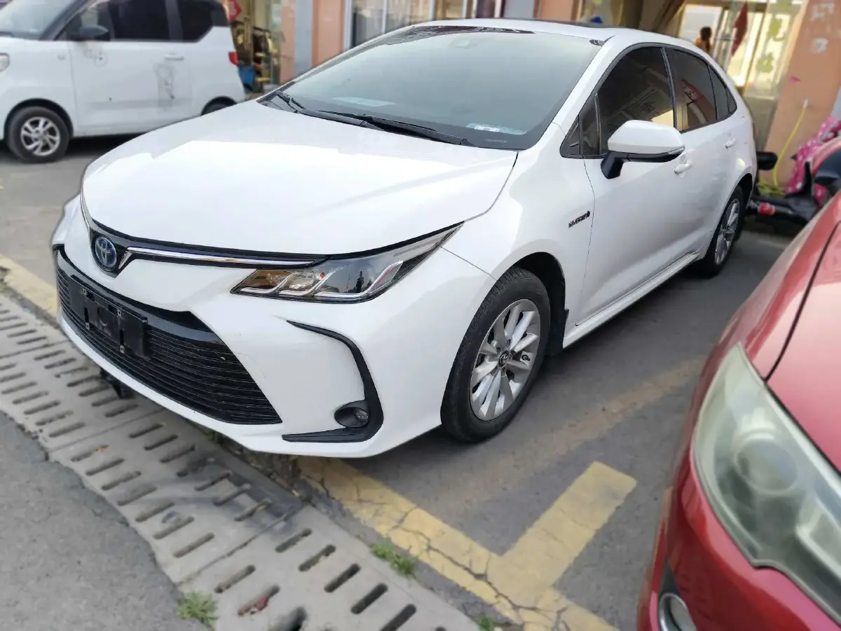 2022 Toyota Corolla 1.8L 98HP L4 E-CVT Hybrid