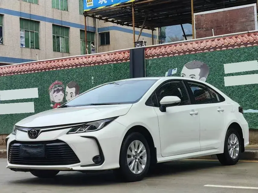 2019 Toyota Corolla 1.2T 116HP L4 CVT